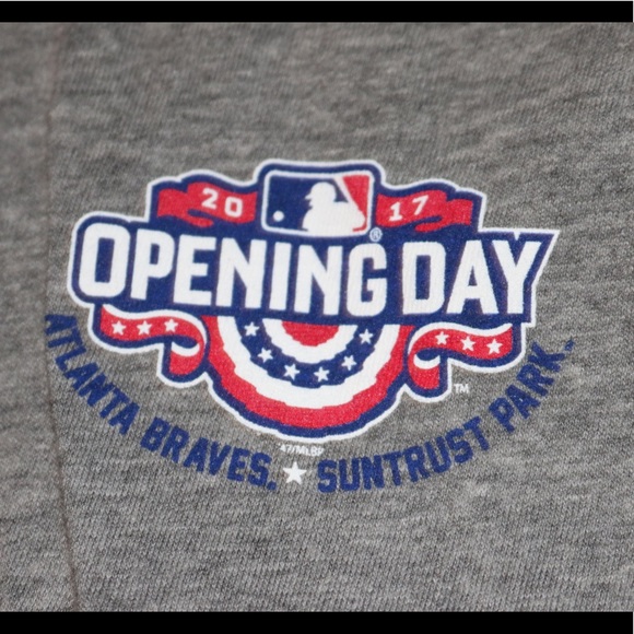 Opening Day suntrust Park 2017 logo tee M - Picture 2 of 2